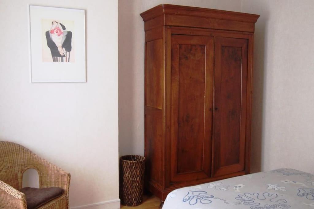Le 105 Bis Eiffel Bed and Breakfast Παρίσι Εξωτερικό φωτογραφία